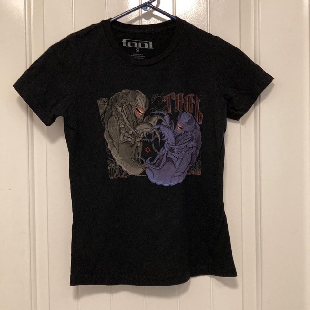 Tool band tee